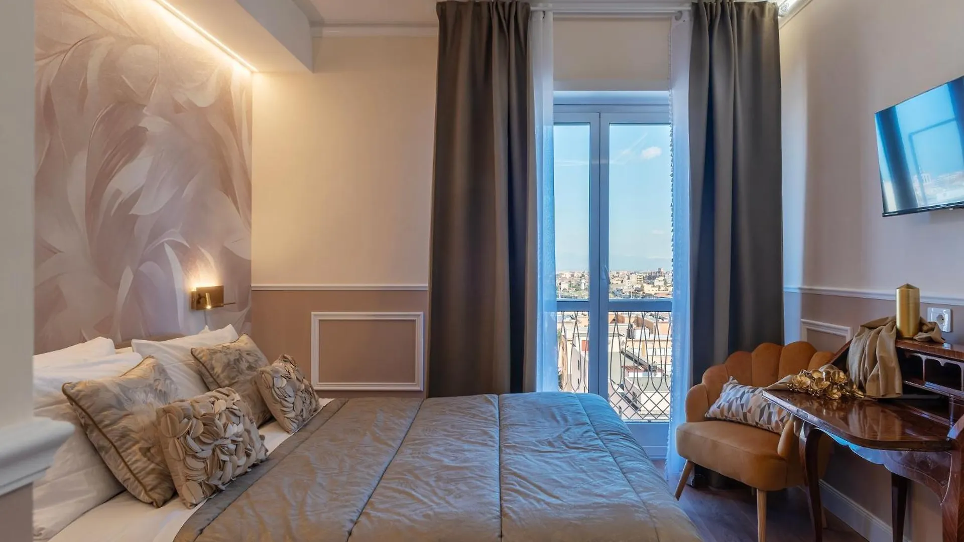 Ych-Ponte Lungo Apartment Rome