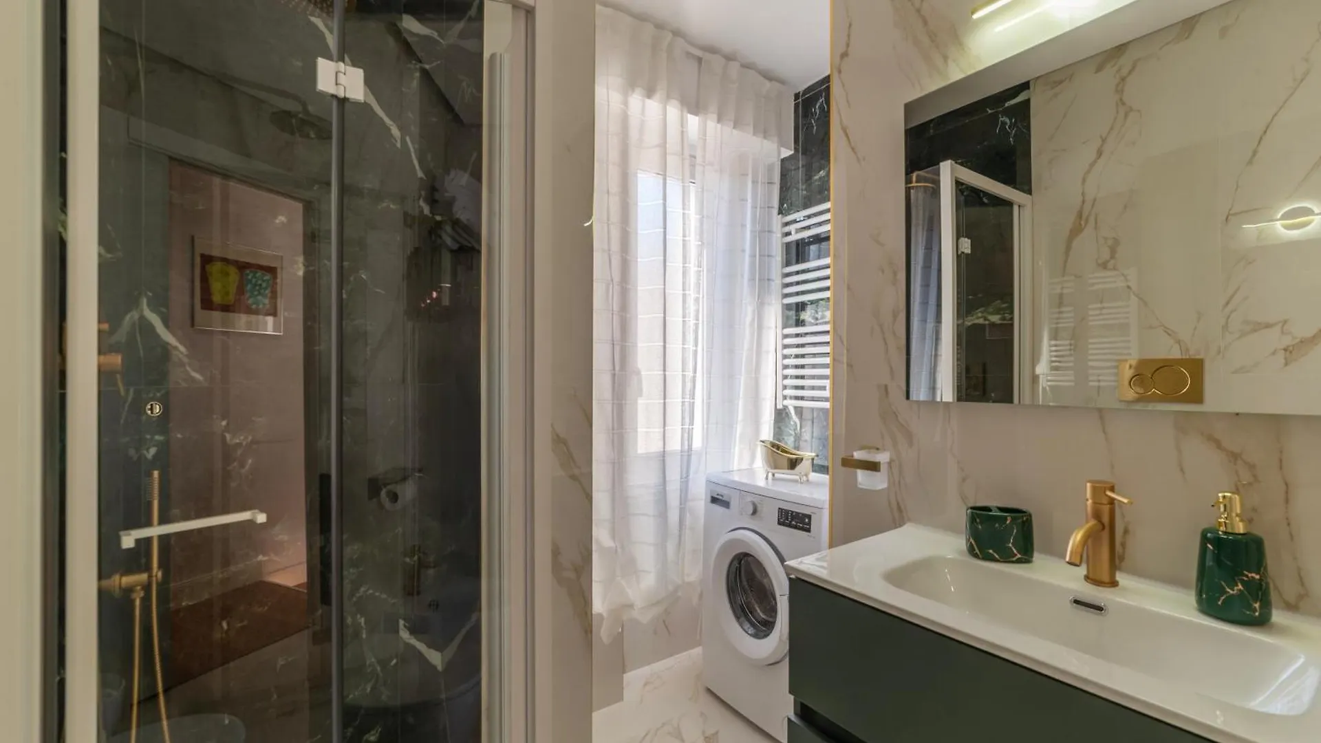 Ych-Ponte Lungo Apartment Rome